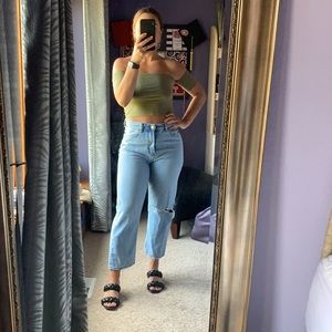 Kendall & Kylie Crop Top With Sleeves